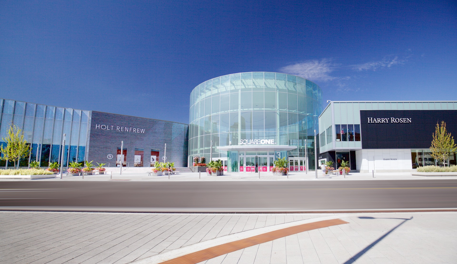 Explore Square One Shopping Centre - Visit Mississauga